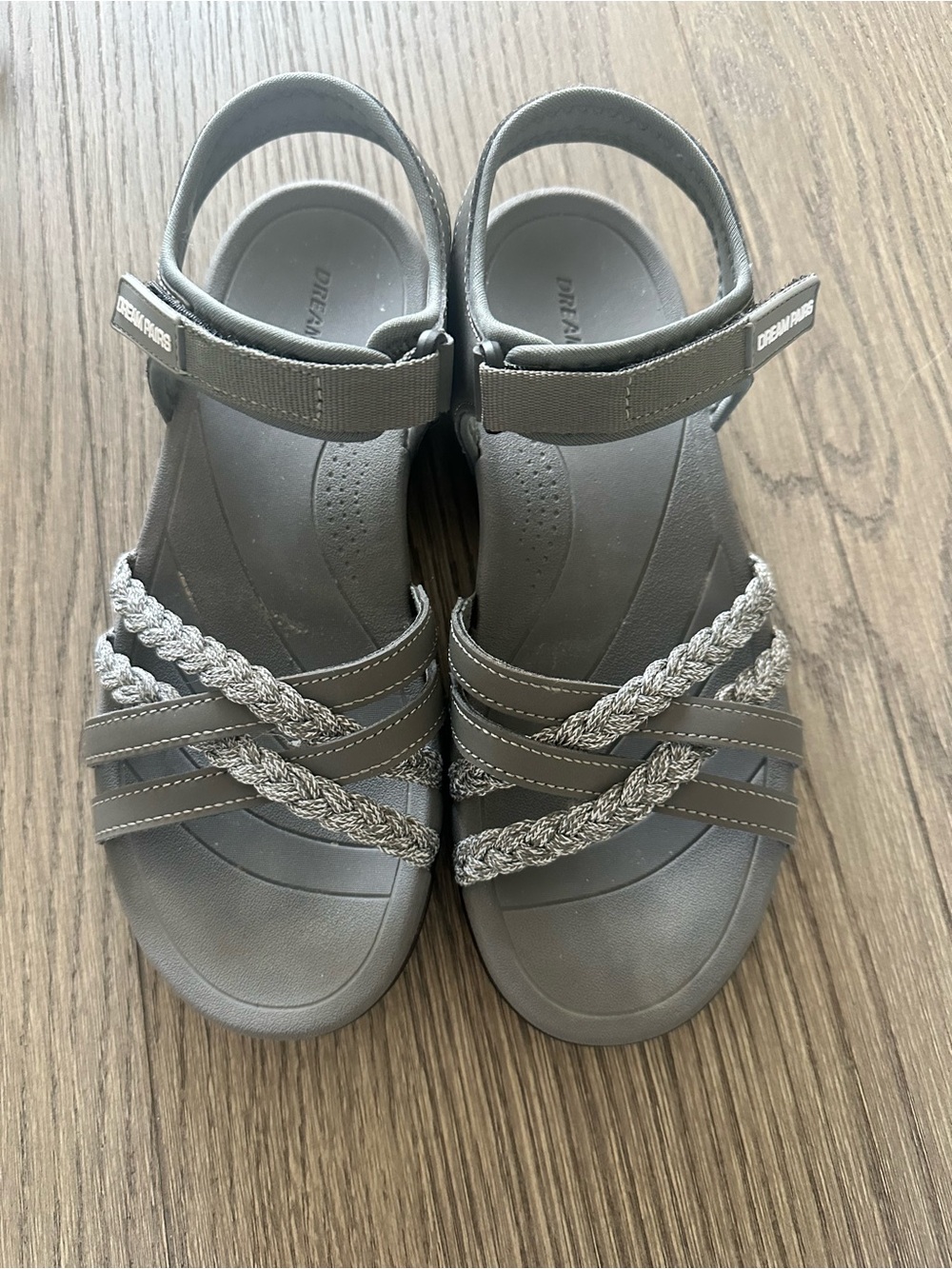 DREAM PAIRS Sport Sandals Gray Taupe Strappy Size 8